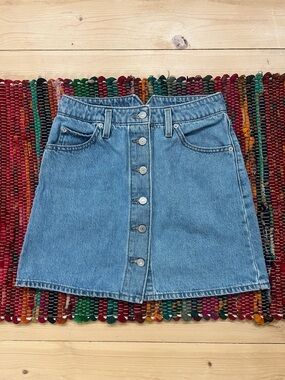 Levi’s Mini Jean Skirt
